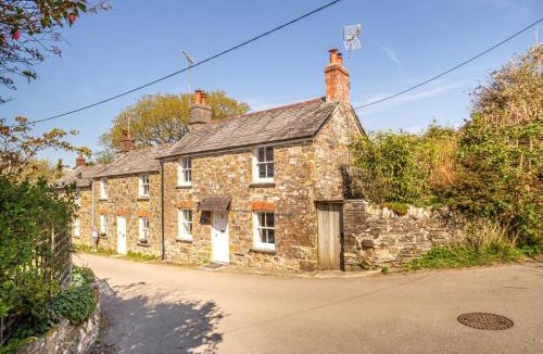 St. Teath House | 3 Bed in St. Teath oc-r31945