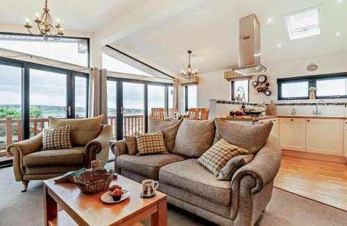 Swanage House | 3 Bed in Swanage 94067