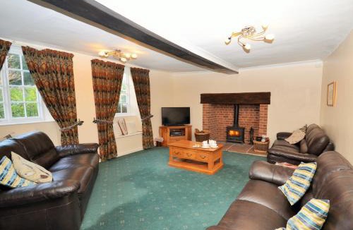 Talaton House | 3 Bed in Talaton HARRI