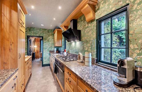 Thelwall House | 3 Bed in Thelwall oc-c29954