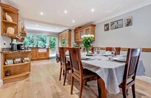 Romsey House | 3 Bed in Timsbury oc-h29584