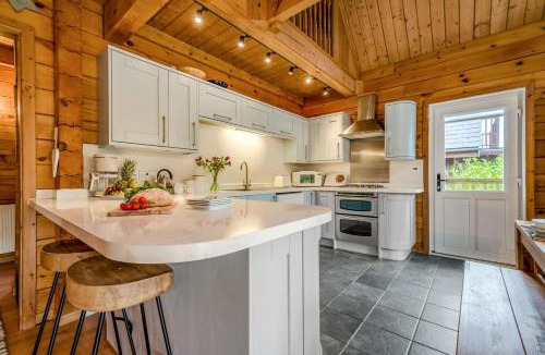 Little Petherick Cabin | 3 Bed in Wadebridge oc-p34722