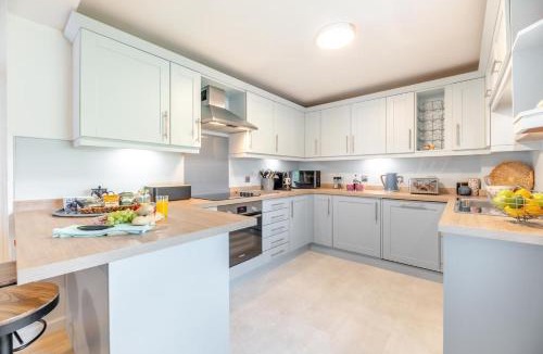 Waren Mill Apartment | 3 Bed in Waren Mill oc-gd1928