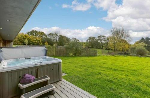 Tiverton House | 3 Bed in Whitnage 59633