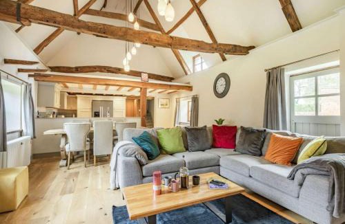 Irstead House | 3 Bed in Wroxham 86387