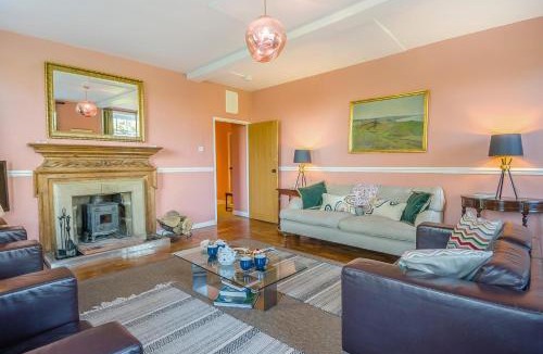 Wymondham Apartment | 3 Bed in Wymondham oc-t30596