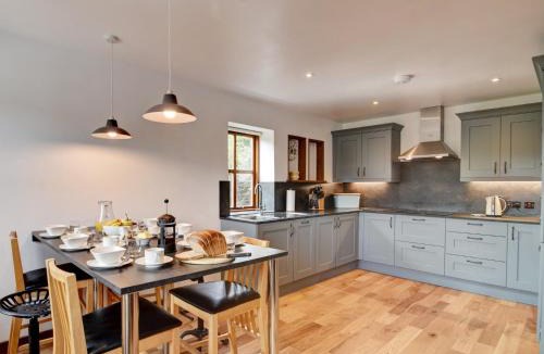 Pocklington House | 3 Bed in York 37254