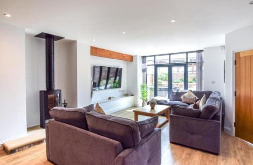 Alne House | 3 Bed in York oc-93898