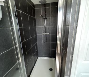 Rayleigh House | 3 bed luxury open plan living