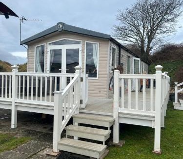 Llanasa Cabin | 3 Bed Platinum Caravan PRESTHAVEN SANDS