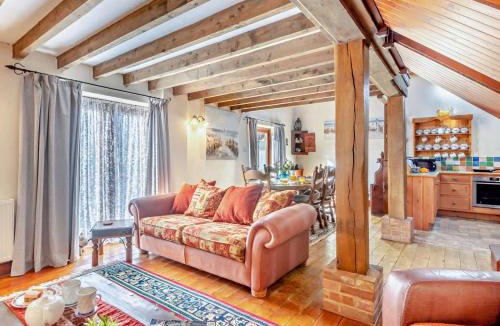 Deepdale House | 3 bed property in Tatterset 75673