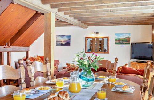 Deepdale House | 3 bed property in Tatterset 75673