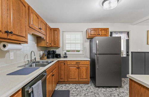 Bloomington House | 3 Bed Ranch In Great Neighborhood