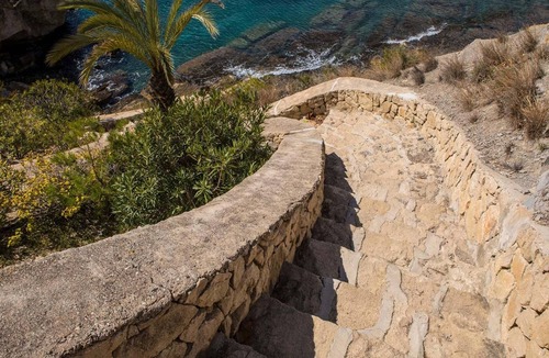 San Jaime Villa | 3 bed remodelled villa a short drive to the beach