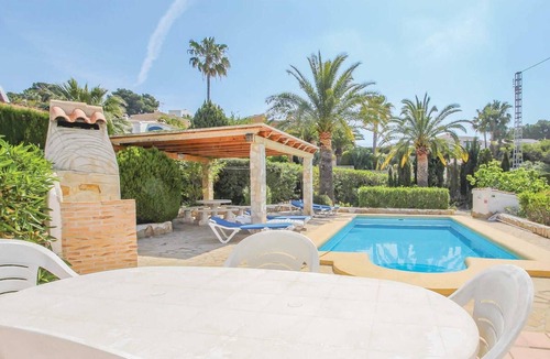San Jaime Villa | 3 bed villa a short drive from downtown