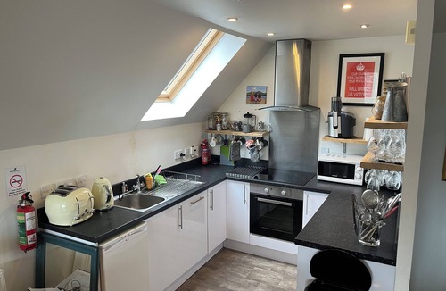 Inchmarlo House | 3 bed villa Inchmarlo, Deeside