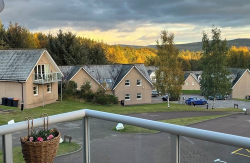 Inchmarlo House | 3 bed villa Inchmarlo, Deeside