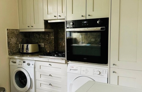 Gipsy Hill Apartment | 3 bed West Norwood apartment