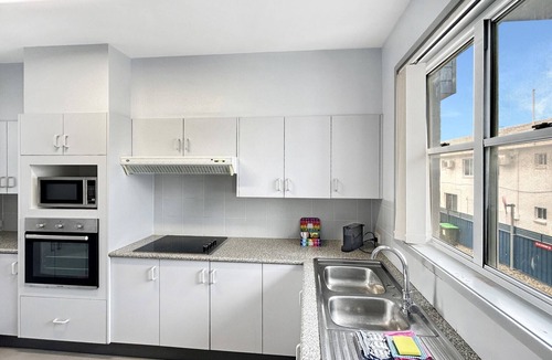 Batemans Bay Apartment | 3-Bed with Alfresco Dining & Pool in Batemans Bay