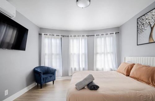 Black Rock Historic District Apartment | 3 Bedrm Apt at Black Rock Suites