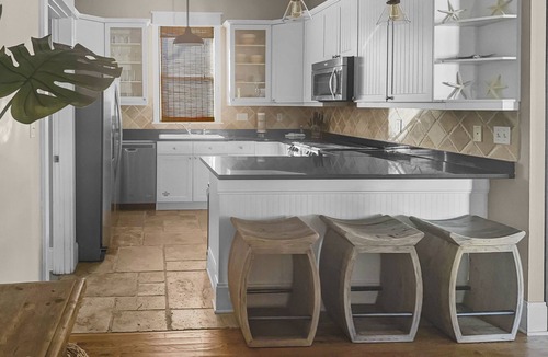 Seacrest Beach House | 3 bedrm retreat w/wrap around porch & walking distance to Rosemary & Alys Beach