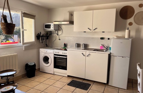 Saint-Julien-de-Chedon House | 3-bedroom gîte