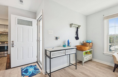 Anglesea Condo | 3 Bedroom 2.5 Bathroom Condo