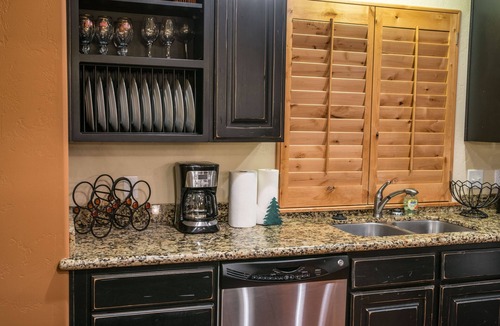 Bear Hollow Village Condo | 3-bedroom 2-bath. Best Bear Hollow top floor unit with mountain views.