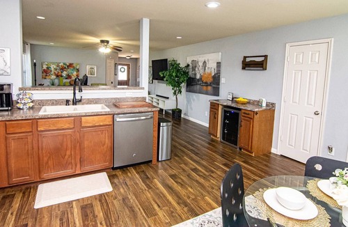 Fate House | 3 Bedroom 2 Bath Home in Fate! Close to Rockwall, Restaurant's, & Lake Ray Hubbard!