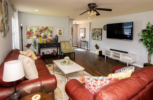 Fate House | 3 Bedroom 2 Bath Home in Fate! Close to Rockwall, Restaurant's, & Lake Ray Hubbard!