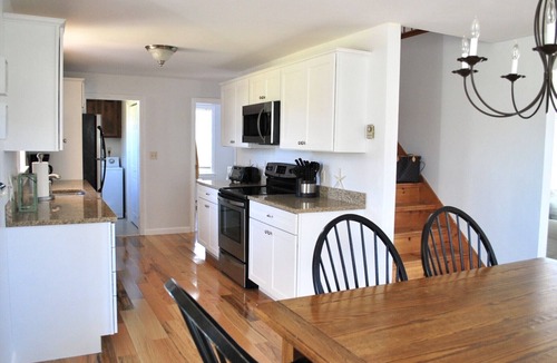 West of Town House | 3 Bedroom/2 Bath Home on Bike Path