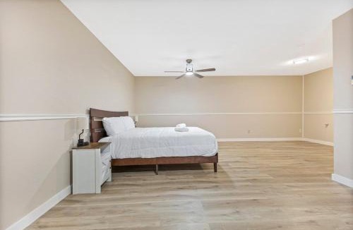 South Side House | 3 bedroom 2 bathroom 6 sleep,