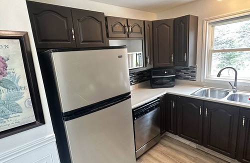 Victoria House | 3 bedroom 2 bathroom house in Victoria N.L