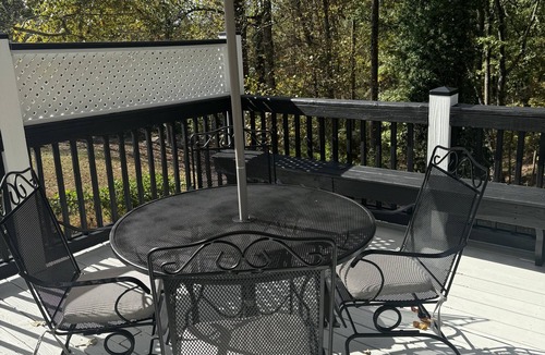 Flowery Branch House | 3 bedroom, 2 full baths, plus finished basement with additional bed