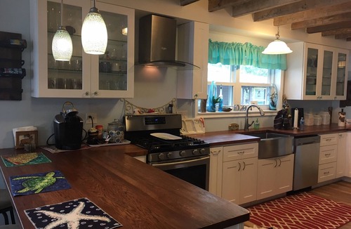 Dundalk House | 3 Bedroom 3.5 Bath Waterfront Home .