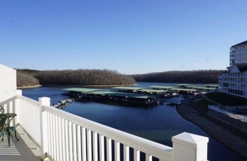 Osage Beach Condo | 3 bedroom/3 bath LAKEFRONT Condo! GREAT LOCATION with Boat Slip and WIFI