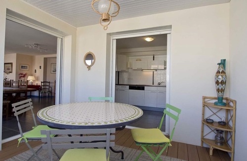 Les Sables d'Olonne Apartment | 3-Bedroom Apartment Near the Sea with Garage