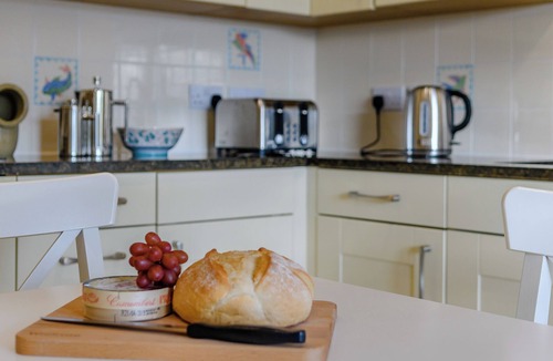 Ozleworth Cottage | 3 bedroom accommodation in Wotton-under-Edge