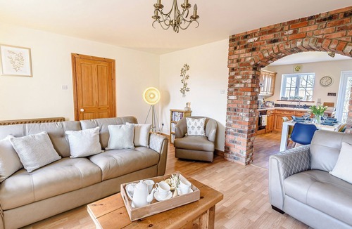 North Somercotes Cottage | 3 bedroom accommodation in North Somercotes