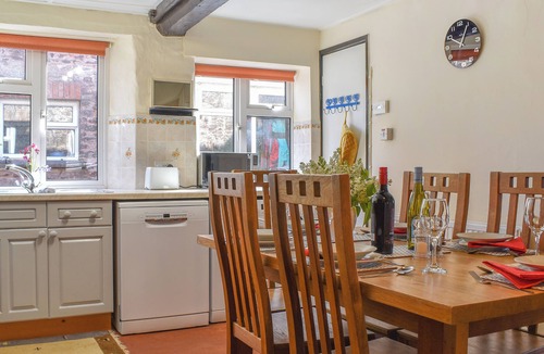 Fiddington Cottage | 3 bedroom accommodation in West Quantoxhead