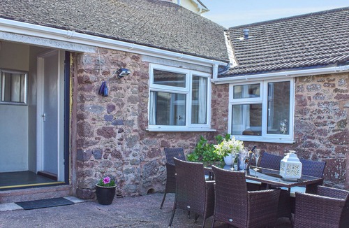 Fiddington Cottage | 3 bedroom accommodation in West Quantoxhead