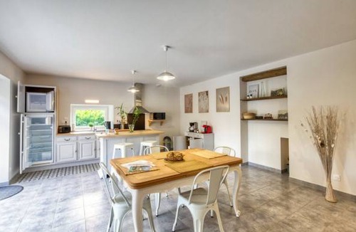 Baraqueville House | 3 bedroom accommodation in Baraqueville