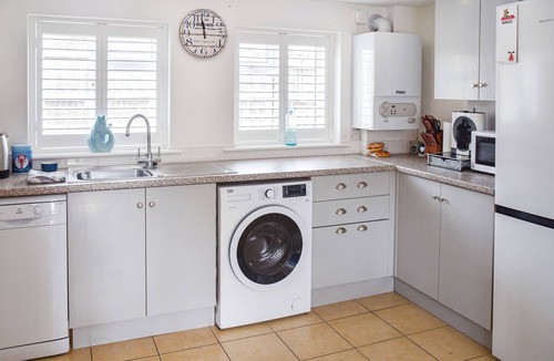 Caister-on-Sea Cottage | 3 bedroom accommodation in Great Yarmouth