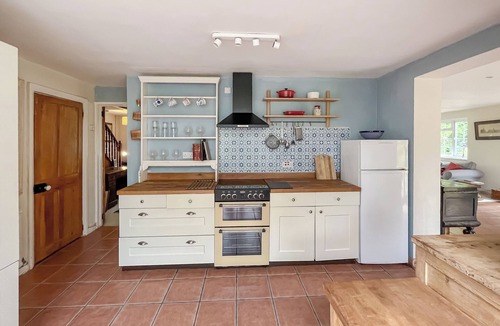 Coleman's Hatch Apartment | 3 bedroom accommodation in Haywards Heath