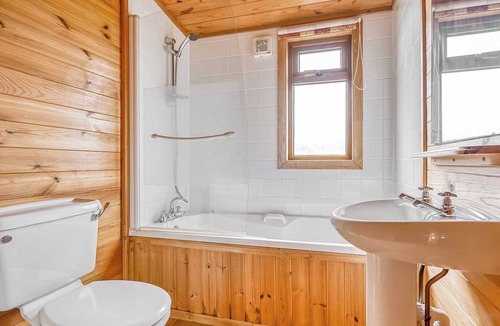 Hewas Water Ski Chalet | 3 bedroom accommodation in Nr St Austell