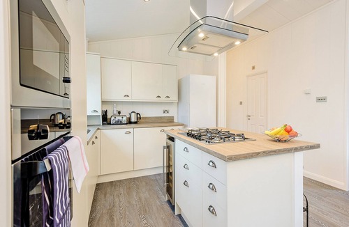 Holton Heath Ski Chalet | 3 bedroom accommodation in Holton Heath