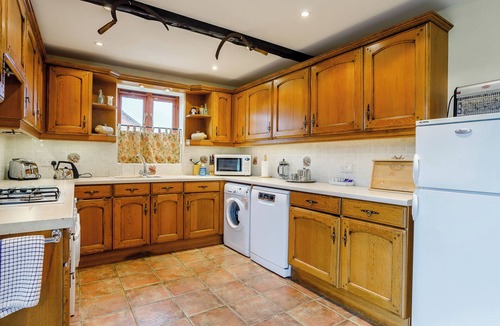 Runcton Holme Cottage | 3 bedroom accommodation in Runcton Holme
