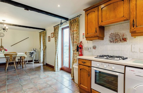 Runcton Holme Cottage | 3 bedroom accommodation in Runcton Holme