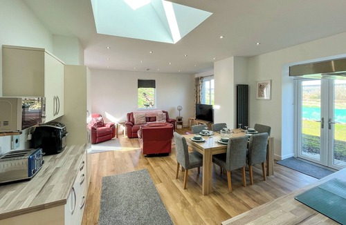 Perth Cottage | 3 bedroom accommodation in Forgandenny