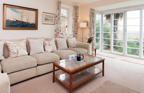 Salcombe Cottage | 3 bedroom accommodation in South Sands